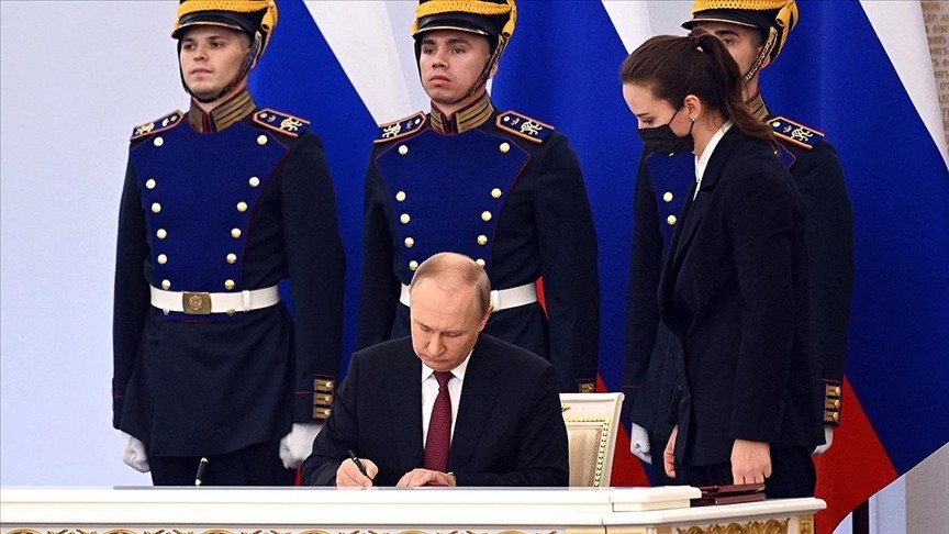 Putin, 4 bölgenin ilhak edilme yasasını onayladı