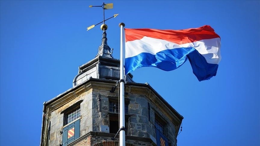Hollanda'da hükümet krizi