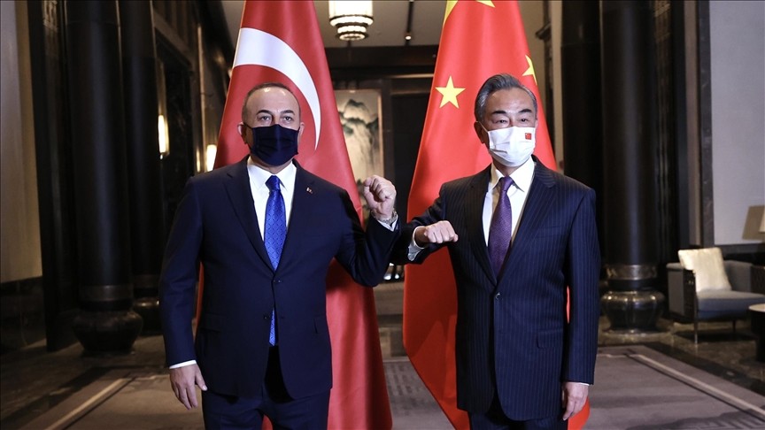 Çavuşoğlu, Çinli mevkidaşı ile görüştü