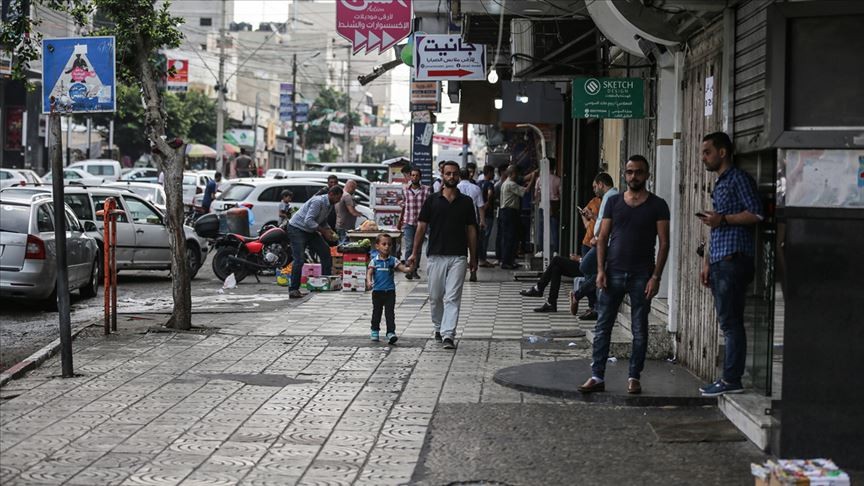 İşgalci İsrail ablukası nedeniyle Gazze'de 250 bin kişi işsiz