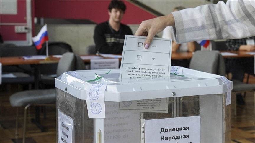 ​Ukrayna'daki referandumlarda "Rusya'ya katılma" kararı çıktı