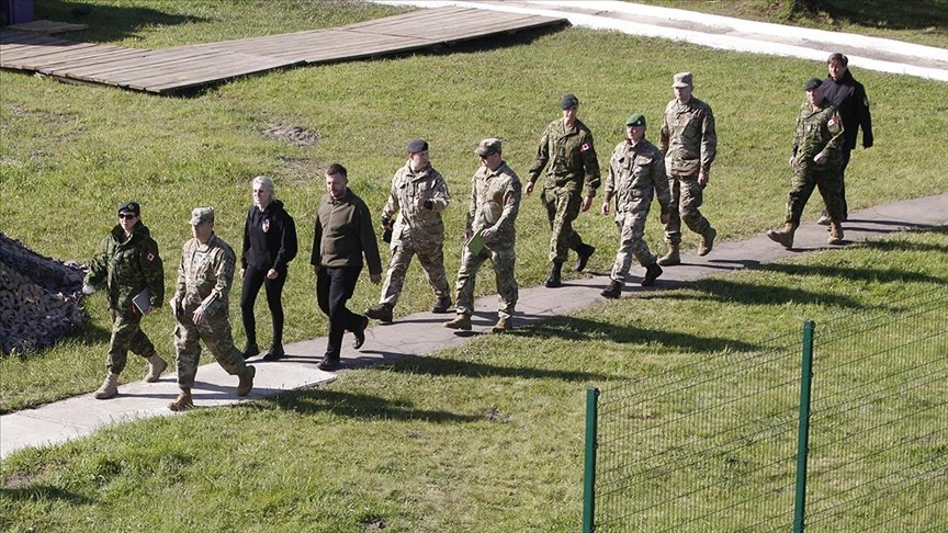 Kanada, Ukrayna'daki askerlerini tahliye etti