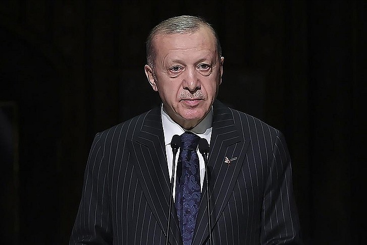Erdoğan Voleybol Takımı'nı kutladı