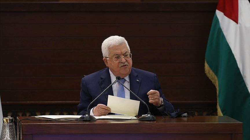 Filistin Devlet Başkanı Abbas, Anadolu Ajansının "Kanıt" kitabını inceledi