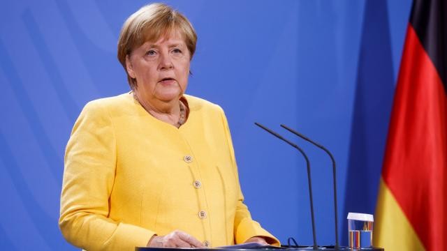 Merkel: Afganistan'daki çöküş önlenmeli