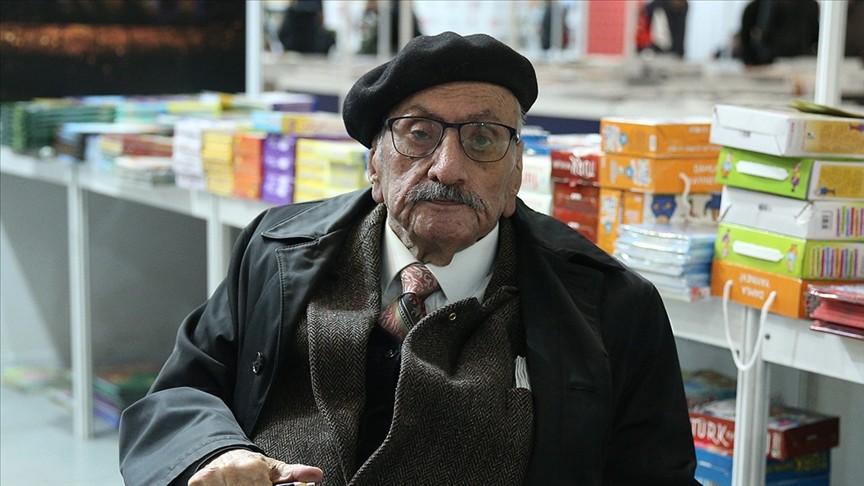Yazar Üstün İnanç 87 yaşında vefat etti