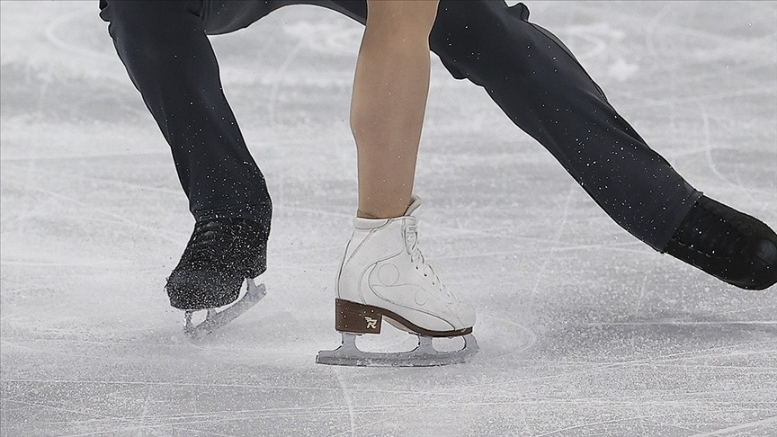 Buz pateni sporcusu Müberra Çamaşırcı: "Başörtüsü hiçbir şeyi yapmak için engel değil"