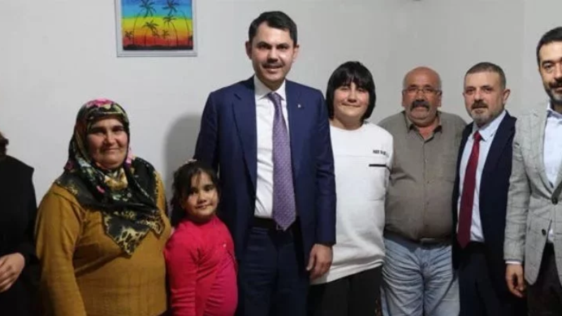 Bakan Kurum'dan Aydın ailesine destek
