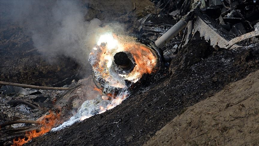 Romanya'nın önce savaş uçağı ardından helikopteri düştü