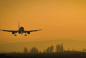İran'da yolcu uçağı zorunlu iniş yaptı