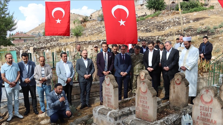 Mardin'de PKK'nın katlettiği 26 şehit dualarla anıldı