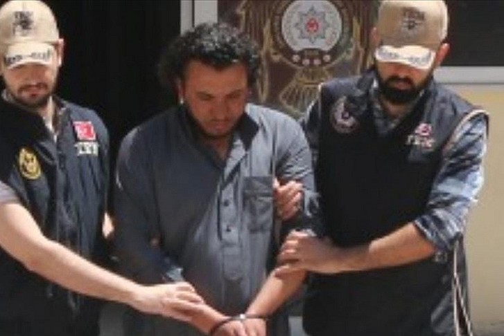 DEAŞ'lı canlı bomba Şanlıurfa'da yakalandı
