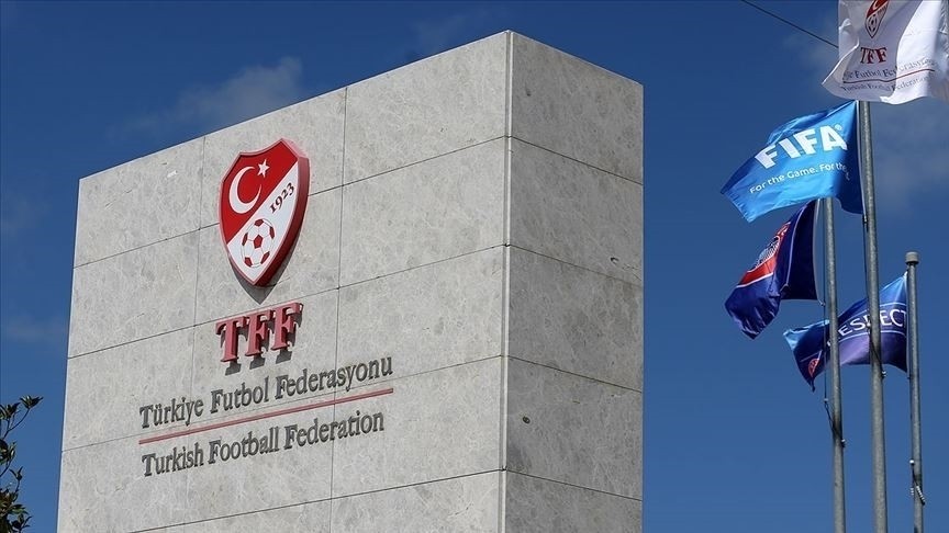 TFF, Samsunspor Kulübünde yeniden başkanlığa seçilen Yüksel Yıldırım'ı kutladı