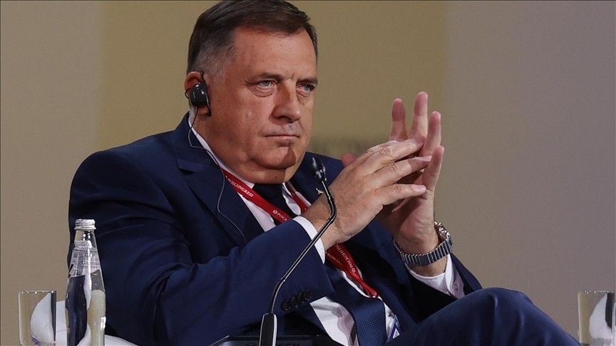Bosnalı Sırp lider Dodik: "Sırp Cumhuriyeti için siyasi mücadelede yeni bir aşamaya başlıyorum"