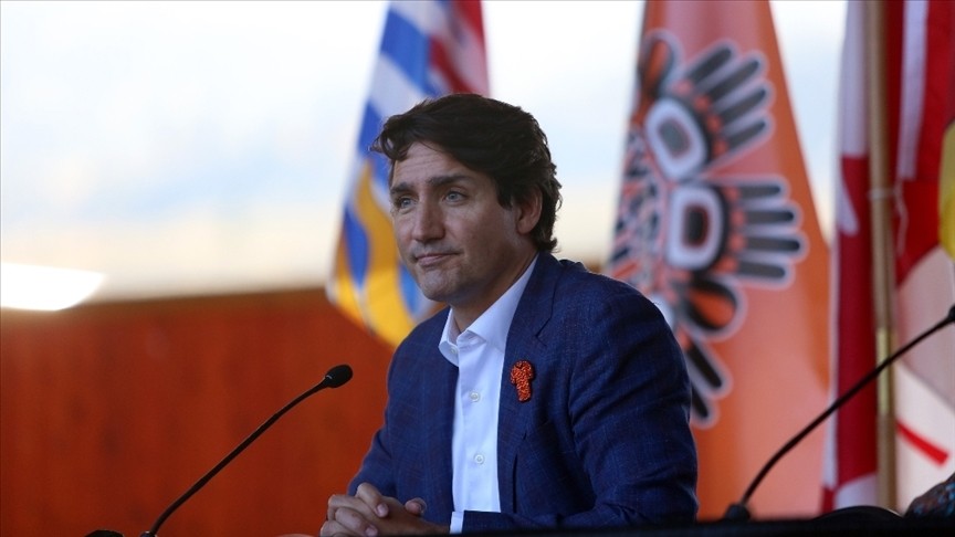 Justin Trudeau'nun Kovid-19 testi pozitif çıktı