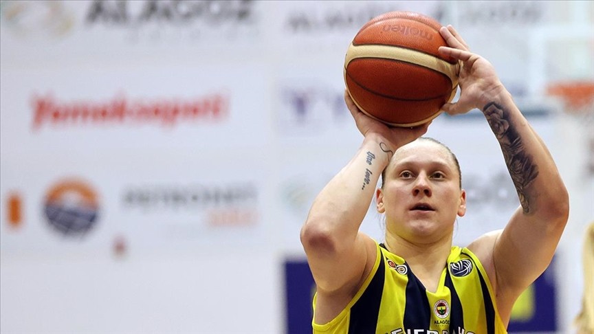 Fenerbahçe Alagöz Holding, potada şampiyonluk için sahaya çıkıyor