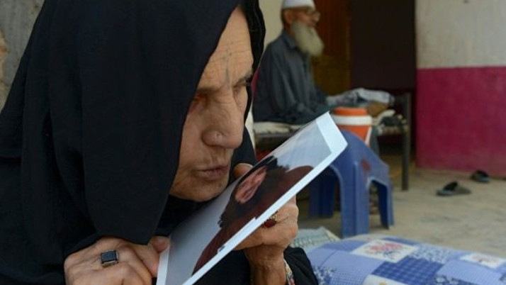 Afgan anne 13 yıldır oğlunu bekliyor