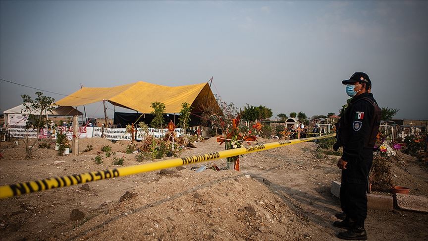 Meksika'da yine gizli mezarlar bulundu
