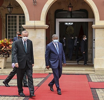 Cumhurbaşkanı Erdoğan Angola'da
