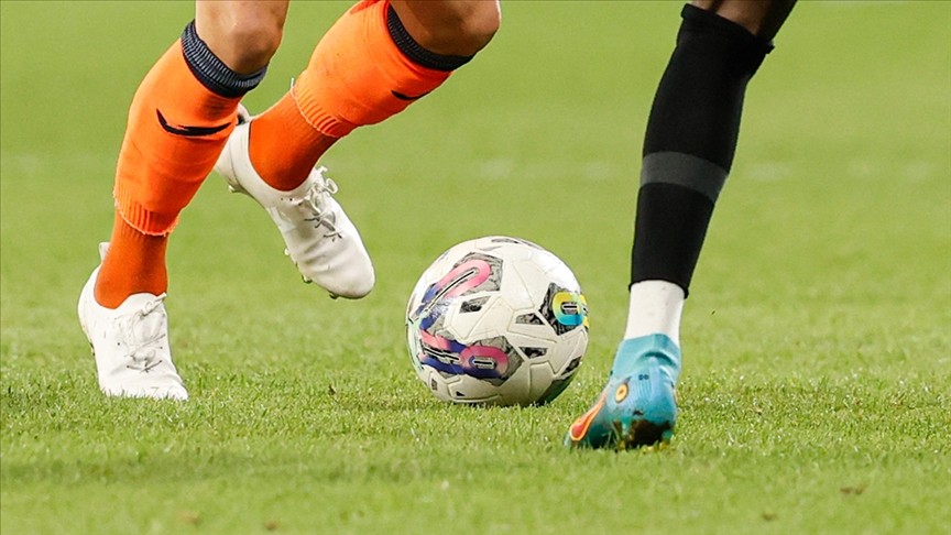 Aksaray'da amatör maçta çıkan kavgada 2 futbolcu yaralandı