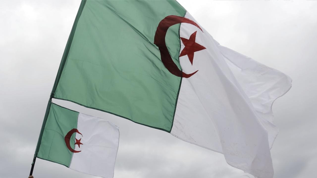 Cezayir, İsrail'in üyeliği nedeniyle 'Pab'dan çekildi