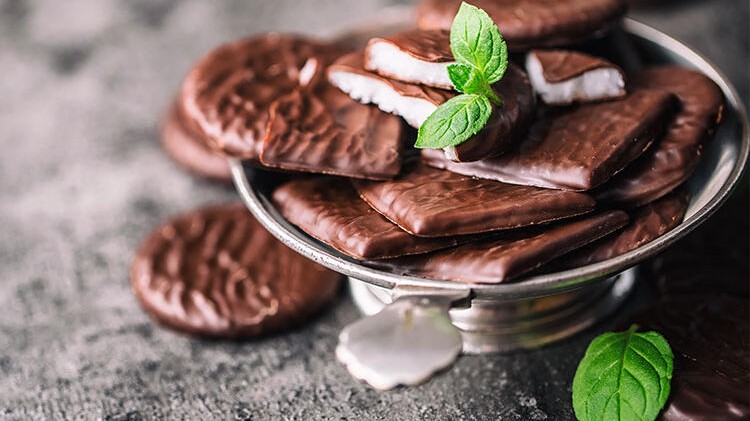 Çikolatalı naneli kurabiye nasıl yapılır?