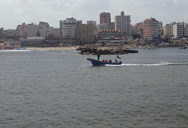 Mısır, Filistinli balıkçıların teknesini batırdı