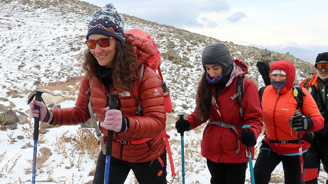 Kadın dağcılar Kadınlar Günü için Ağrı Dağı'na tırmanış yaptı