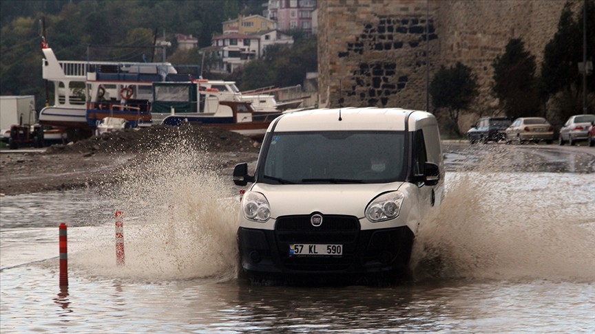 Meteorolojiden Sinop için kuvvetli sağanak uyarısı