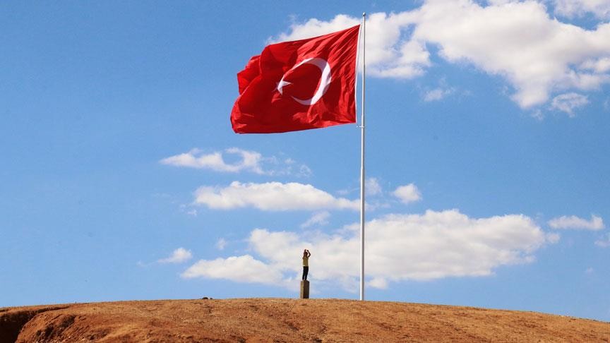 YTB: Yurt dışında yaşayan Türk gençleri vatanını özlüyor