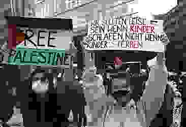 Berlin'de Filistin protestosu