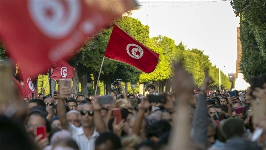Tunus'ta hükümet krizi! Karşı çıktılar