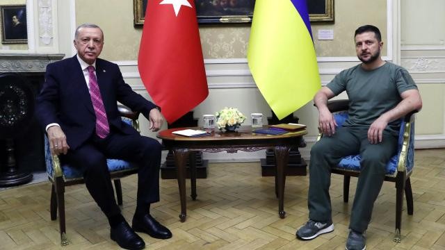 Başkan Erdoğan, Zelenskiy ile telefonla görüştü