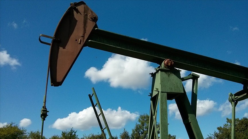 Novak: Rus petrolüne tavan fiyat uygulanırsa üretimi azaltabiliriz