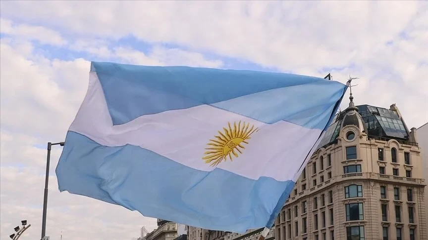Arjantin'de binlerce kişi Milei hükümetini protesto etti
