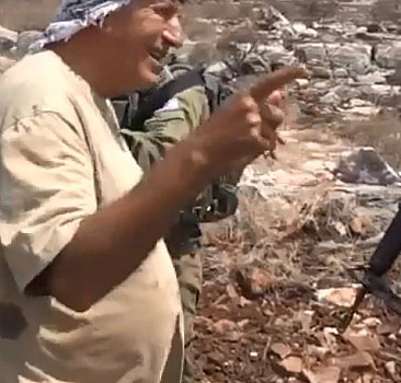 İsrail askerlerinden Filistinli yaşlı adama acımasız şiddet