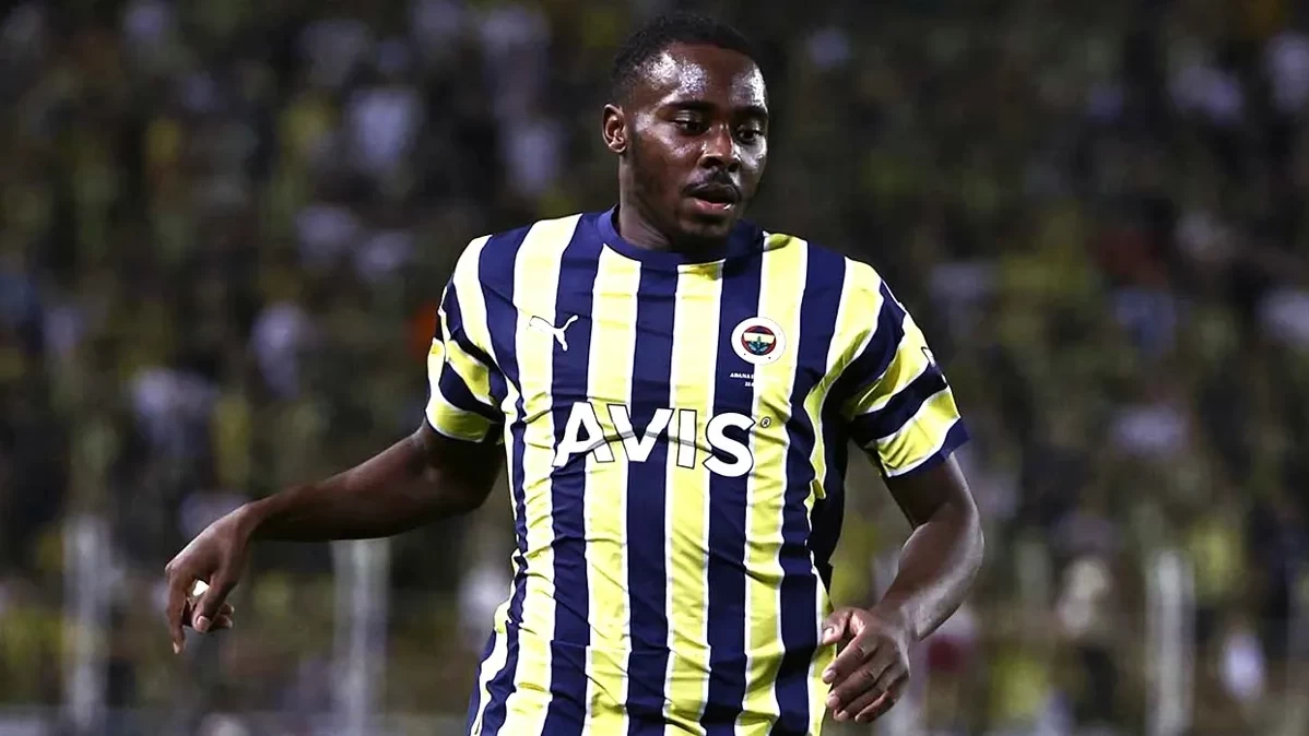 Fenerbahçe'nin yıldızına Aston Villa talip oldu