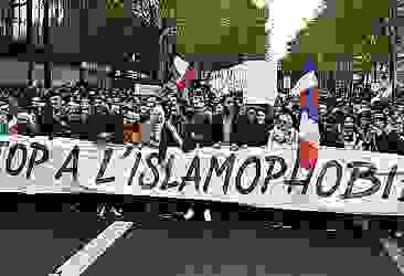 Müslümanlar Fransa'yı terk ediyor