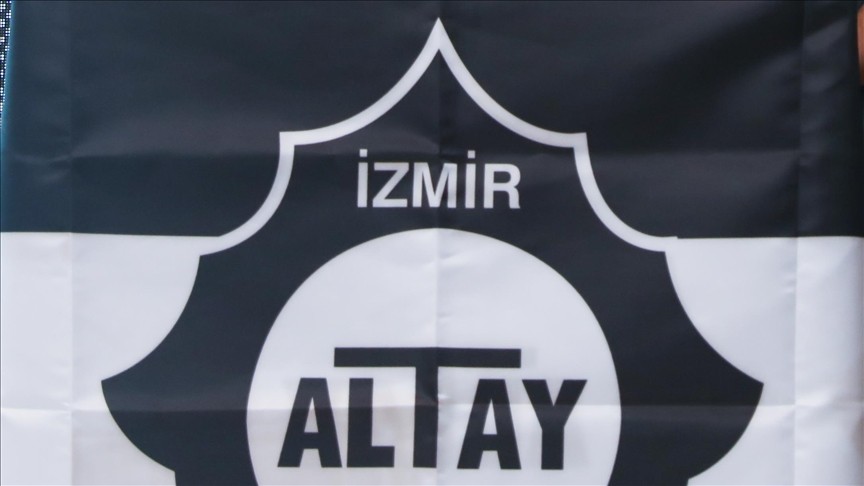 Altay, Mehmet Onur Yıldız'la profesyonel sözleşme imzaladı