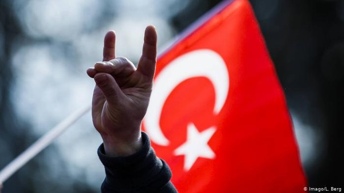 Türkiye'den Fransa'nın 'Bozkurtlar' kararına tepki