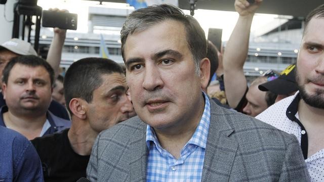 Saakaşvili'den Gürcistan'a dönme kararı