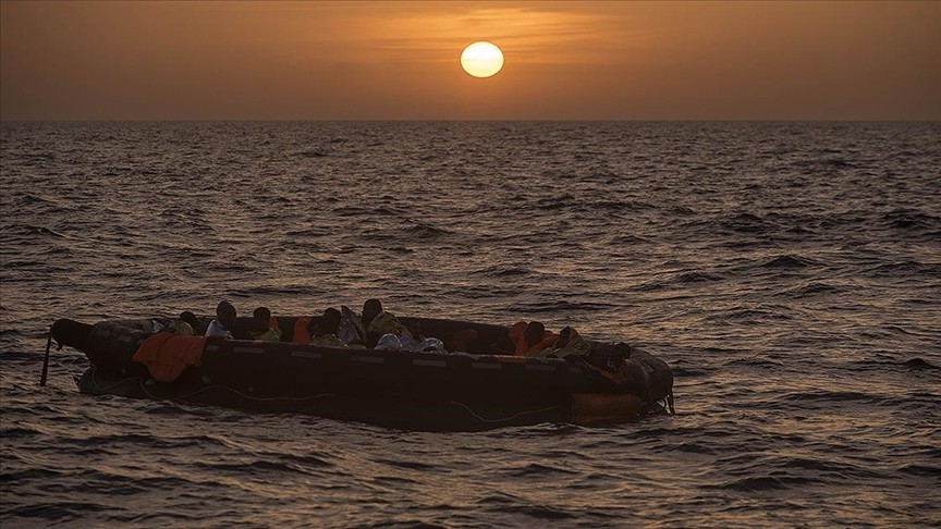 Akdeniz'de yaklaşık 40 düzensiz göçmen kayboldu