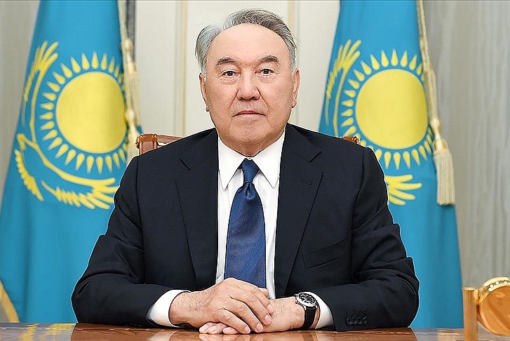 Kazakistan'da Nursultan Nazarbayev ismi her yerden siliniyor