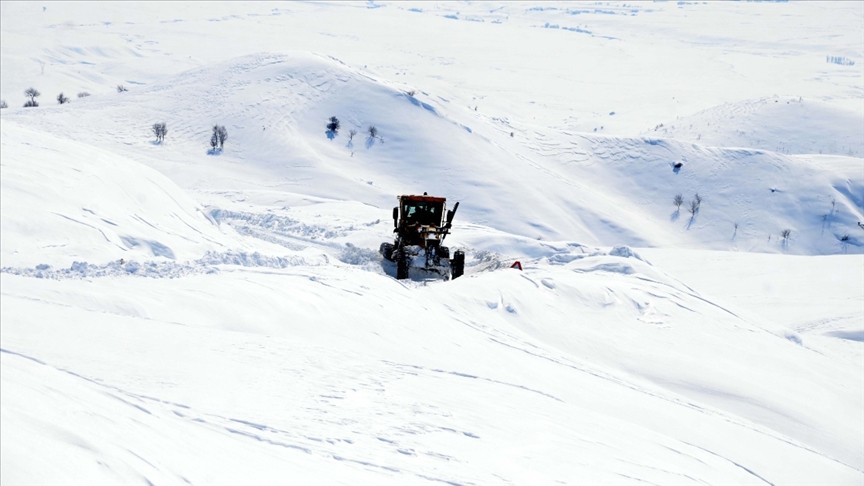 362 yerleşim yerinin yolu kardan kapandı