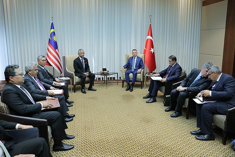Türkiye-Malezya heyetler arası görüşmeleri yapıldı