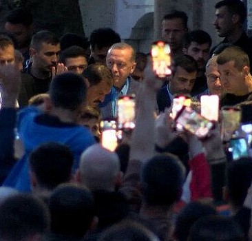 Başkan Erdoğan İstanbul'un manevi kalbi Eyüp Sultan'da