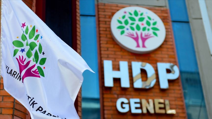 İstanbul'da HDP programında skandal!
