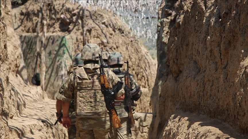 Azerbaycan: Ermeni askerler ateş açtı