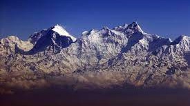 Himalayalar'da çığ faciası: 10 ölü