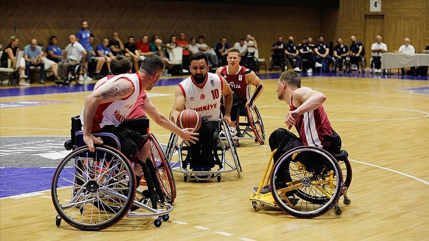 Tekerlekli Sandalye Basketbol Avrupa Kupası-3 finallerinde ikinci gün sona erdi